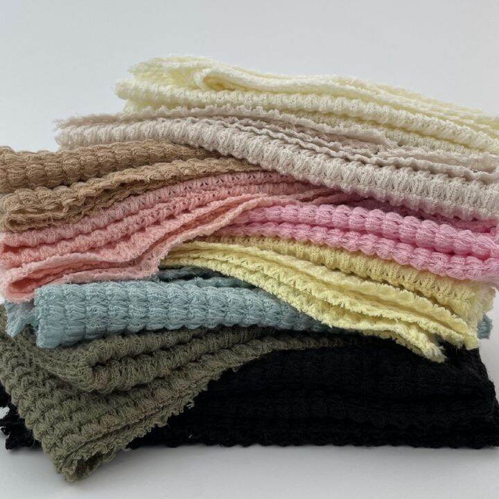 ผ้าคาร์ดิแกน-โครเชต์-cardigan-crochet-ผ้าไหมพรมถักเป็นลายน่ารักมาก-ลายสม่ำเสมอ-ยืด-ไม่ย้วย-ขนาด-1-kg-พร้อมส่ง