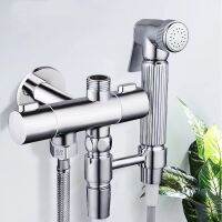 Bidet Spray Set ทองแดงทั้งหมด One In Two Out สามทางขึ้นและลง Dual Control Switch จำหน่ายน้ำสามเหลี่ยมวาล์ว Faucet