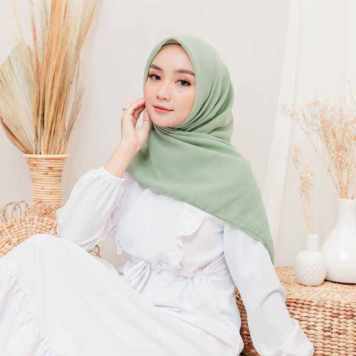 Hijab Segi Empat Bella Square Sage Green Hijab Bella Square Warna