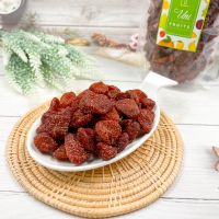 Dried Strawberry (Soft dry) สตรอเบอรี่อบแห้ง เกรด A สูตรน้ำตาลน้อย เกรดส่งออก By Uni Fruits