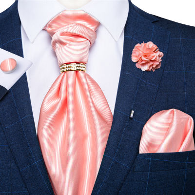 แฟชั่น Ascot Tie สำหรับผู้ชายผ้าไหมสีชมพู Cravat เนคไทแหวนเข็มกลัดชุดสำหรับงานแต่งงาน Man ชุดอุปกรณ์เสริมผ้าพันคอชายของขวัญ