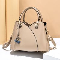 ❣❡♨ 2022 new summer fashion packet joker. soft leather middle-aged inclined shoulder bag