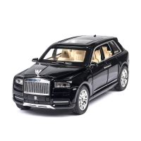 1:24โรลรอยซ์ Cullinan SUV โมเดลรถจำลองโลหะผสมหล่อขึ้นรูปสูงแสงไฟเสียงดึงถอยหลังของขวัญของเล่นเด็ก A253