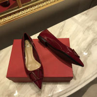 2023 summer new European and American style big buckle pointed toe shallow mouth Valentinoˉwhite-collar womens shoes red wedding shoes