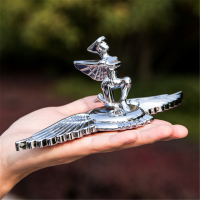 1PC Chrome Goddess Horse Wing Eagle Stand Front Hood OrnamentCar car Emblem Sticker 3D Badge Decal Sculpture Auto Accessories