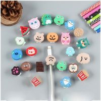 【CW】 100pcs/lot Cartoon Cable Protector Headphones Saver Winder Cord Holder Data Protection for 5 6 7 8 X