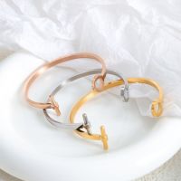 เครื่องประดับกำไลข้อมือหัวเข็มขัด OT แฟชั่นสีทอง Amaiyllis 18K