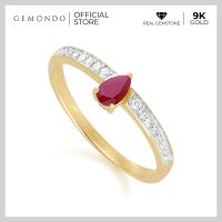 Gemondo แหวนทองคำ 9K ประดับทับทิม (Ruby) ทรงหยดน้ำ บ่าข้างเพชร ดีไซน์คลาสสิก : แหวนพลอย แหวนทับทิม แหวนอัญมณีแท้