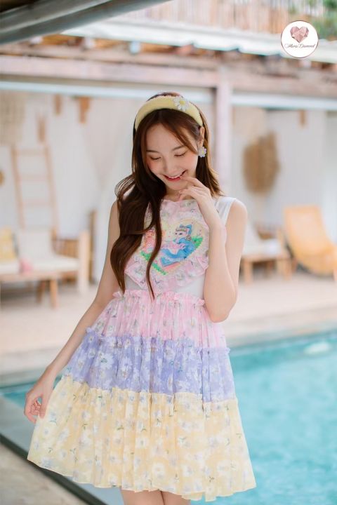 sunrise-holiday-dress-เดรสสไตล์สดใสต้อนรับซัมเมอร์-โดดเด่นที่ช่วงอกหัวใจพิมพ์ลาย-เพิ่มความน่ารักโดดเด่น-เอาใจสายสะบัด