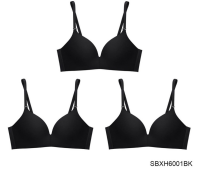 (Set 3 ชิ้น) Sabina เสื้อชั้นใน(ไม่มีโครง) รุ่น Soft Doomm รหัส SBXH6001 สีดำ 818