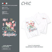 CHIC ผ้าฝ้ายแท้ เสื้อยืดแขนสั้นแบบสบาย ๆ พิมพ์ลายดอกไม้ด้านหลัง A1139