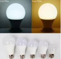 หลอดไฟ IWACHI หลอดปิงปอง LED BULB รุ่น A1 ขั้วE27 วอร์มไวท์ หลอดไฟประหยัดพลังงาน หลอดไฟLED จัดส่งไว