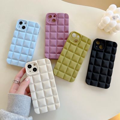 Fashion 3D Grid Matte Phone Case For iPhone 14 13 12 11 Pro Max X XR XS Max 7 8 Plus Shockproof Silicone Soft TPU Cases Cover