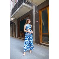 เสื้อกางเกงเข้าเซต vivre blue flowers top + vivre flare pants