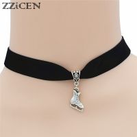 【CW】 New Fashion Casual Antique Ice Skating Boots Charm Shoes Pendant Chokers Necklace Gifts for Women Figure Skating Jewelry