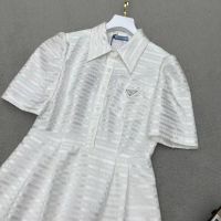 Prada 23SS Summer New Bubble Sleeve Dress Letter Jacquard Fabricclassic Triangle Decorationfashion