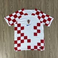 ยอดนิยม เสื้อบอลทีมชาติ โครเอเชีย เหย้า Hrvatska ฤดูกาล2022 เนื้อผ้าโพลีเอสเตอร์ เกรดแฟนบอล AAA