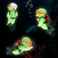 Luminous Green Mini Diver Kawaii Simulated Floating Frogman for Aquarium Ornaments Fish Tank Decoration Aquarium Accessories