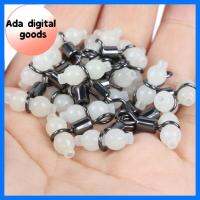 ADG 40Pcs ทองเหลืองเบิ้ล เหยื่อตกปลาน้ำเต้าเรืองแสง สีขาวขาว เหล็กอัลลอยด์ ตะขอเกี่ยวลูกปัดเรืองแสง ของใหม่ เบ็ดตกปลาน้ำเค็ม ขั้วต่อหมุน ทะเลแท็กเกิล