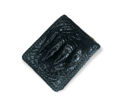 Handmade Leather Wallet กระเป๋าสตางค์หนังแท้ สีดำ ขนาดกระเป๋า 4.5 x 4 นิ้ว กระเป๋าจระเข้  Crocodile Wallet เป็นนิ้วเท้าจระเข้