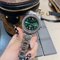 ladies green water ghost high-end temperament large dial European and fashion simple calendar automatic quartz watch