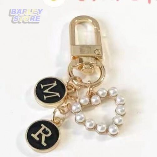 barley-1-2cm-ขายส่ง-26-แบบ-สําหรับทําเครื่องประดับ-diy-จี้ตัวอักษรภาษาอังกฤษa-z-สีชมพู-ชุดแรก-จี้ตัวอักษรภาษาอังกฤษ-จี้ตัวอักษร-จี้สร้อยคอ-พวงกุญแจจี้-อุปกรณ์เสริมสวย