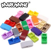 Marumine ชิ้นส่วนอิฐ MOC โค้ง1X2 50ชิ้นบล็อกตัวต่อคลาสสิกอุปกรณ์เสริมหลังคาแบบ DIY 11477สามารถถอดประกอปได้