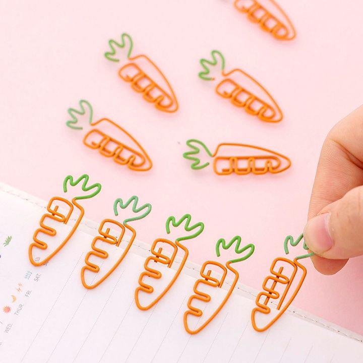 5pcs-cute-kawaii-mini-bookmark-carrot-modeling-metal-paper-clip-stationery-bookmark-escolar-papelaria-school-office-supply