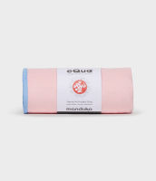 Manduka ผ้าปูทับเสื่อโยคะผืนเล็ก eQua® Hand Yoga Towel - Coral (16")