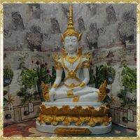 พระมหาจักรพรรดิ์ กายสีขาว ทรงเครื่องทอง ฐานบัวทอง องค์ใหญ่ หน้าตัก 5 นิ้ว สูง 10.5 นิ้ว หล่อผสมมวงลสารแร่เหล็กน้ำพี้แท้