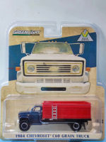 1:64 1984 Chevrolet C60 GRAIN รถบรรทุก Diecast โลหะผสมรุ่นรถของเล่นสำหรับของขวัญ Collection