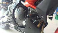 กันล้มข้าง Frame sliders ตรงรุ่นสำหรับ Kawasaki Versys650 ,1000 ต่อตรง (Mothracing)