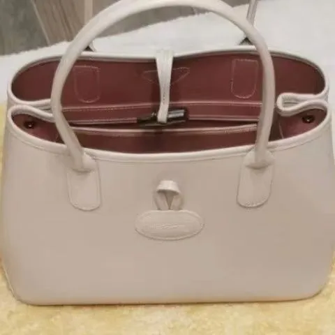 Longchamp Roseau Leather Shoulder Tote - Burgundy In Clay