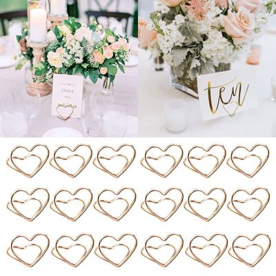 10 buah perlengkapan pernikahan bentuk hati kartu gambar tampilan berdiri klip foto tempat klem kartu berdiri pemegang nomor meja