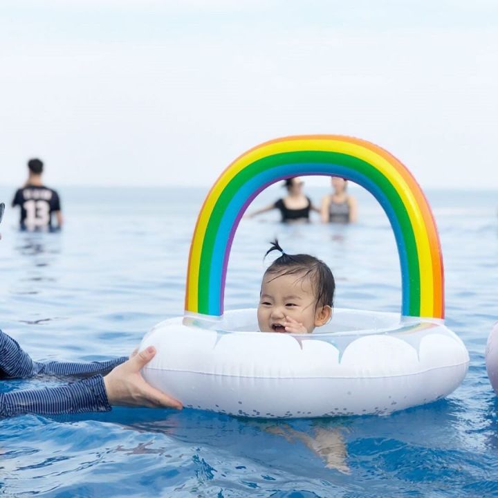 ที่นั่งการ์ตูนสำหรับเด็กทารก0-4ปี-ดูแลลูกน้อยของคุณให้ปลอดภัยในขณะที่ว่ายน้ำกับเด็กทารกที่มีเมฆสีขาวรุ้งนี้