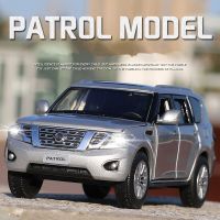 1:32 Nissan Patrol SUV Alloy Car Model Diecasts Metal Toy Vehicles Car Model Collection Simulation Sound and Light Kids Toy Gift Die-Cast Vehicles