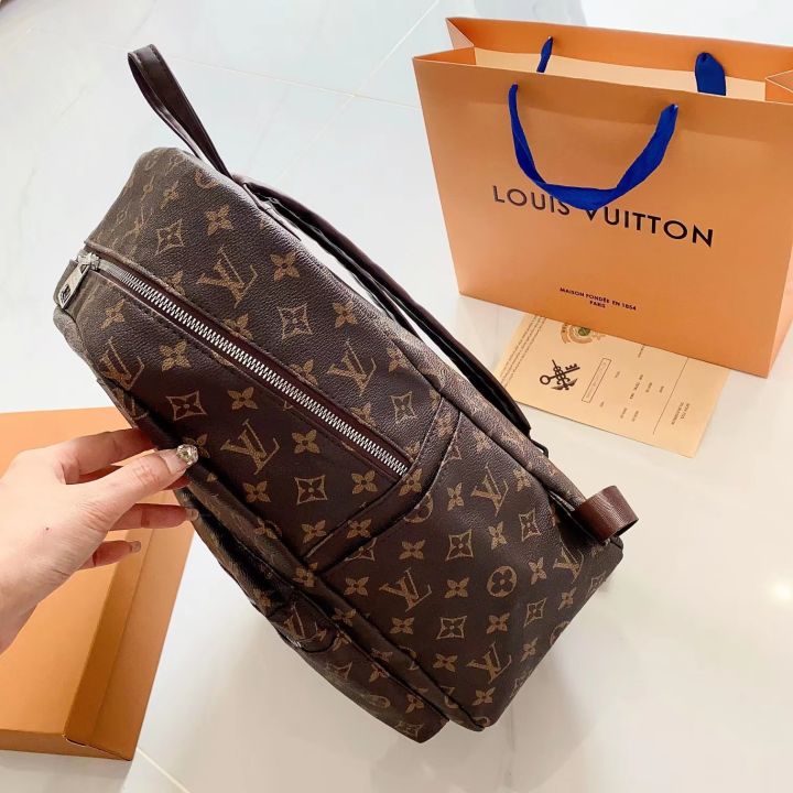 lv-กระเป๋าเป้สะพายหลังสำหรับผู้หญิง-ปีดอลกระเป๋าถือ-lv-สไตล์ตามท้องถนนของแท้กระเป๋านักเรียนไปโรงเรียน2023-mode-korea-ใหม่ใช้ได้ทั้งชายและหญิงกระเป๋าสะพายหลังความจุมากกระเป๋าเป้