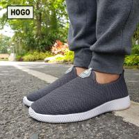 [ส่งเร็วพิเศษ!] HOGO รองเท้าผ้าใบ รองเท้าผ้าใบผู้ชาย Slipon นิ่มสุดๆ กันลื่น ทนทาน คู่เดียวเอาอยู่ รองเท้าผู้ชาย รองเท้าแฟชั่น พร้อมส่ง