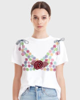 สินค้าใหม่ iCONiC  Florals Bra Embroidered T-shirt #0833 เสื้อยืด ปักดอกไม้ 3 มิติ แต่ง ใบกำมะหยี่ ไหมพรม  เสื้อแฟชั่น เสื้อแฟชั่นผญ เสื้อออกงาน เสื้อทำงาน