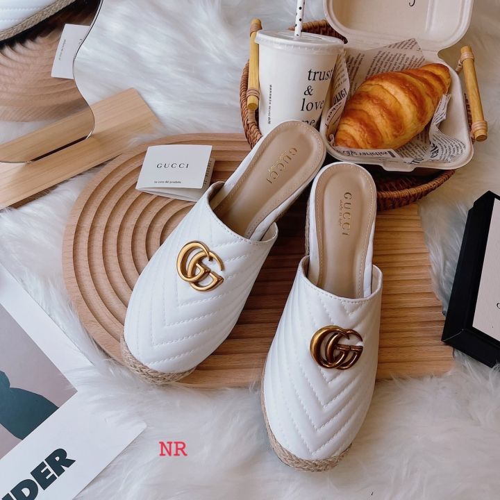 รองเท้าแตะแฟชั่น-พร้อมส่ง-size-36-40-eu-ขาว-ดำ-รองเท้าแตะใส่เที่ยว-รองเท้าแตะลำลองเปิดส้น-นุ่ม-งานสวย-สินค้าขายดี-ถ่ายจากสินค้าจริง