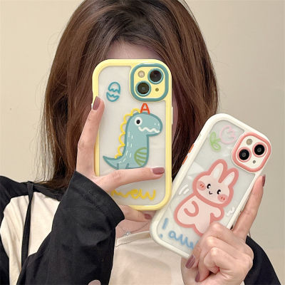 กรณีไดโนเสาร์ Graffiti สำหรับ iPhone12 กรณีโทรศัพท์มือถือขอบสีทึบสำหรับ iPhone11ProMax กรณีโทรศัพท์กระต่ายสีชมพูขนาดเล็กสำหรับ iPhoneXs / XR แฟชั่นซิลิโคนใสกรณีโทรศัพท์สำหรับ iPhone13