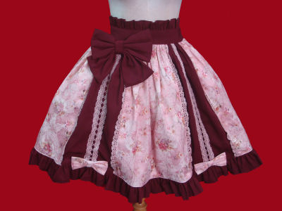 กระโปรงโลลิต้า สีชมพู+สีเลือดหมู ลายดอกไม้ (Pink Crimson Lolita Skirt)