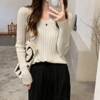 [COD] Knitwear autumn new womens bottoming sweater and winter v-neck long-sleeved top