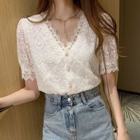 [COD] 2022 summer new Korean version of the all-match V-neck lace stitching short-sleeved hollow womens top