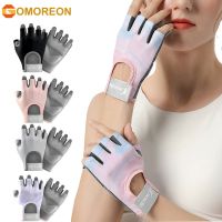 1Pair Work Out Gloves Fitness Gloves with Wrist Belt Shock-Absorbing Foam Pad Palm Breathable Gym Gloves for Fitness