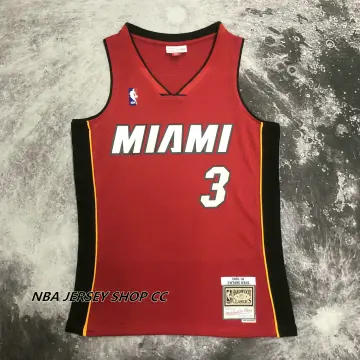 Adidas Men's Miami Heat Dwyane Wade #3 Swingman Basketball Jersey,  White, Large