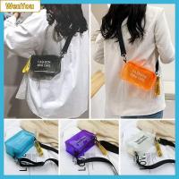 WENYOU ตัวอักษรสำหรับเด็ก โปร่งใสโปร่งใส สีลูกอมสี กระเป๋า Crossbody กระเป๋าโท้ทใบเล็ก กระเป๋าสะพายไหล่แมสเซนเจอร์ เจลลี่พีวีซี