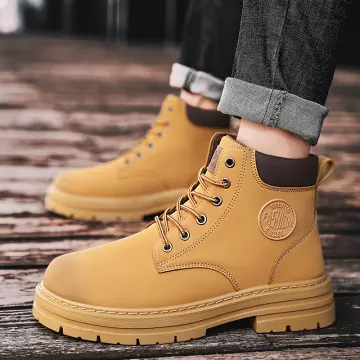 Semi casual outlet boots