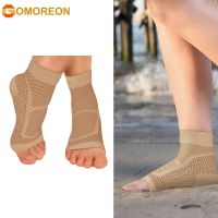 1Pair Plantar Fasciitis Socks with Arch Support for Men &amp; Women - Best Ankle Compression Socks for Foot and Heel Pain Relief