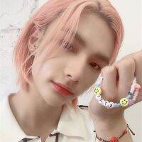 KPOP Felix เด็กหลงทางในฤดูร้อน,A29 Kado Ulang Tahun สร้อยข้อมือลูกปัดตัวหนังสือยิ้มสีชมพูสีม่วงสำหรับใส่เครื่องประดับรูปหัวใจ